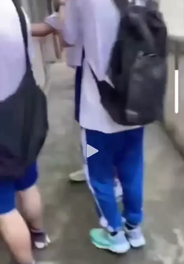 《大昌市第七中学鬼敲门》HD高清无广告播放-大昌市第七中学鬼敲门完整版免费观看-校园灵异实录1080P资源