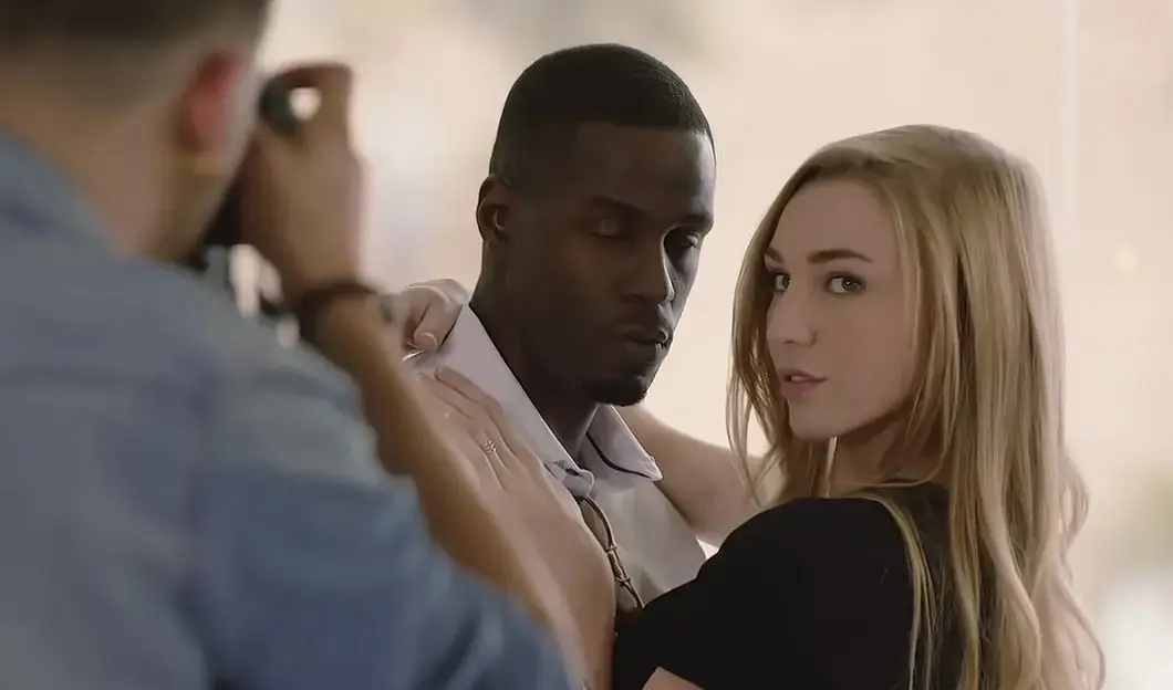 满天星电影《Kendra Sunderland》未删减HD中字-剧情片Kendra Sunderland高清免费在线播放-支持多渠道高速资源下载