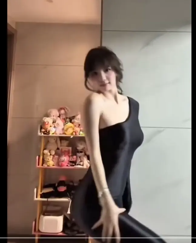 《sunny77拳套续集》HD高清无删减版在线观看-sunny77拳套续集全季完整版-免费追剧无广告-Sunny77系列前传特别篇一键连播